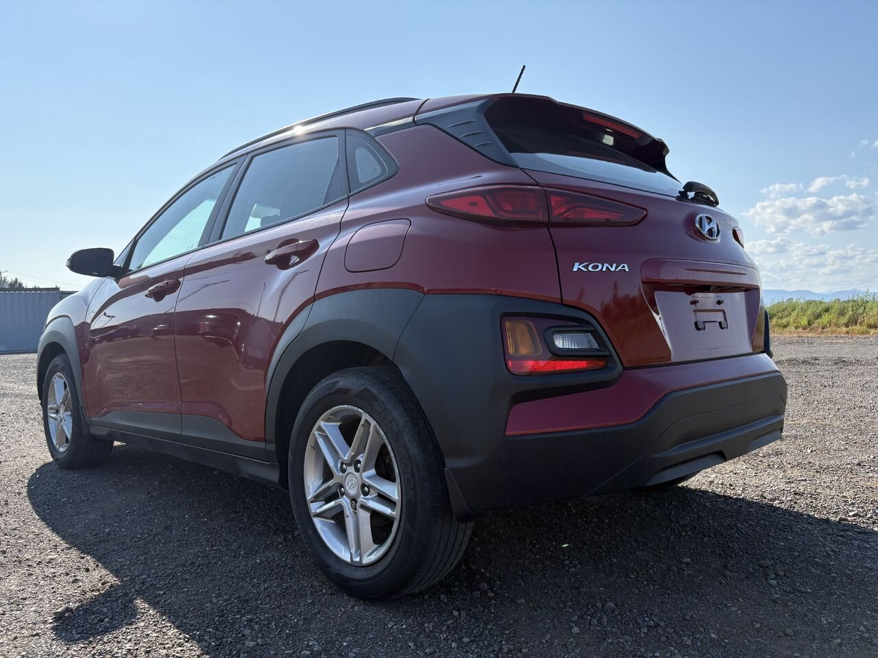 2020 HYUNDAI KONA 2.0L Essential TA Red Montmagny - photo #3