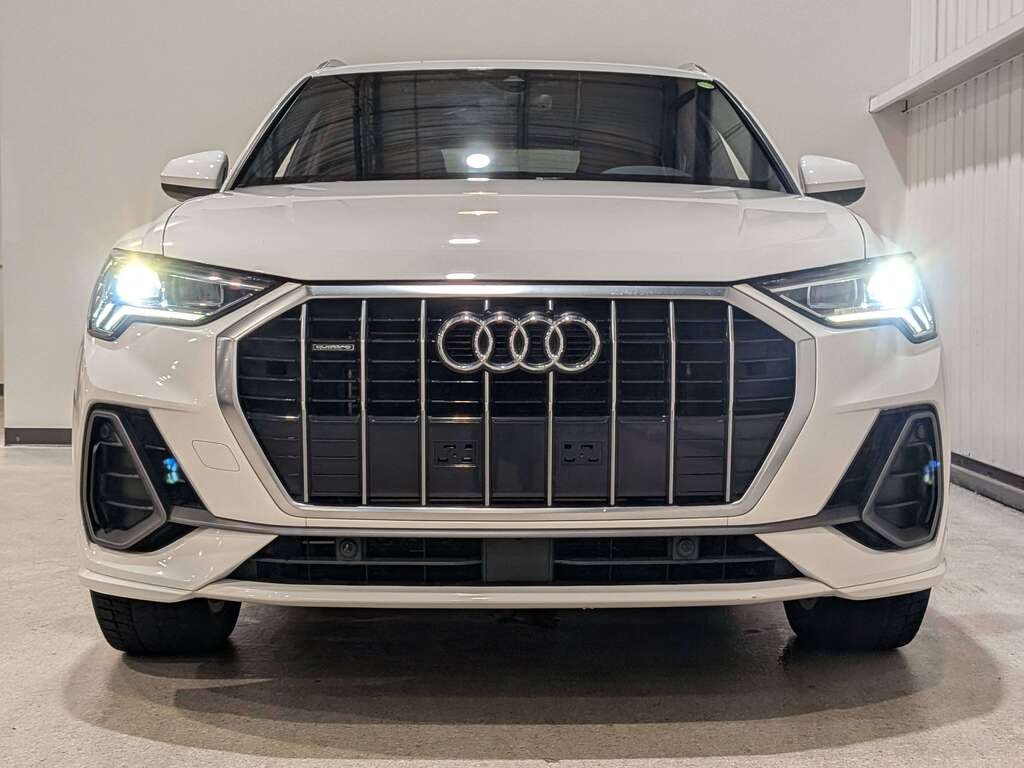 Audi Q3 2021 Blanc Val-David - photo #1