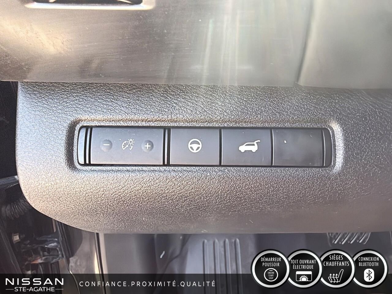 Nissan Pathfinder 2024 Noir Ste-Agathe des Monts - photo #16