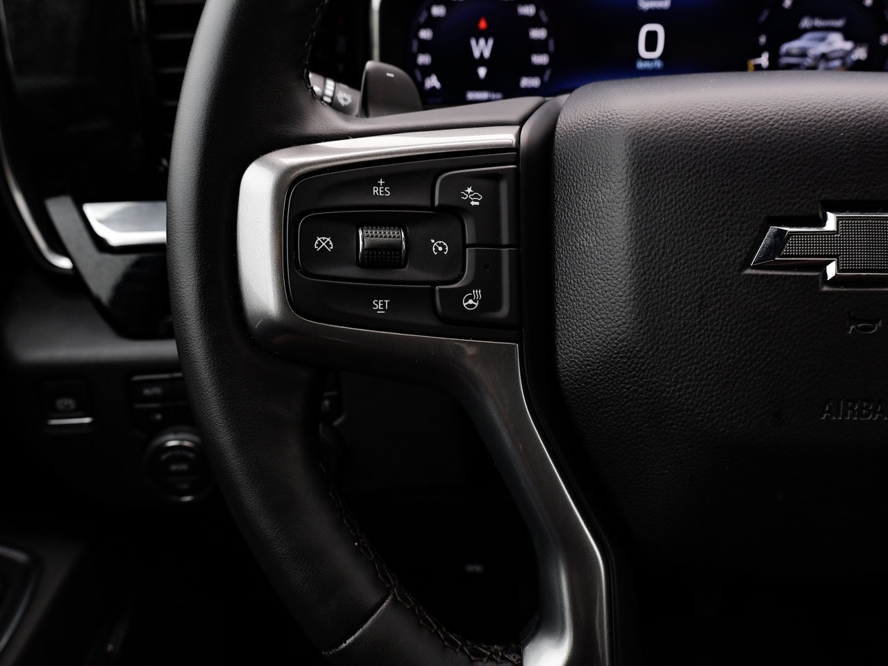 2024 Chevrolet Silverado 1500 4WD Crew Cab 147 RST Black Sherwood Park - photo #21