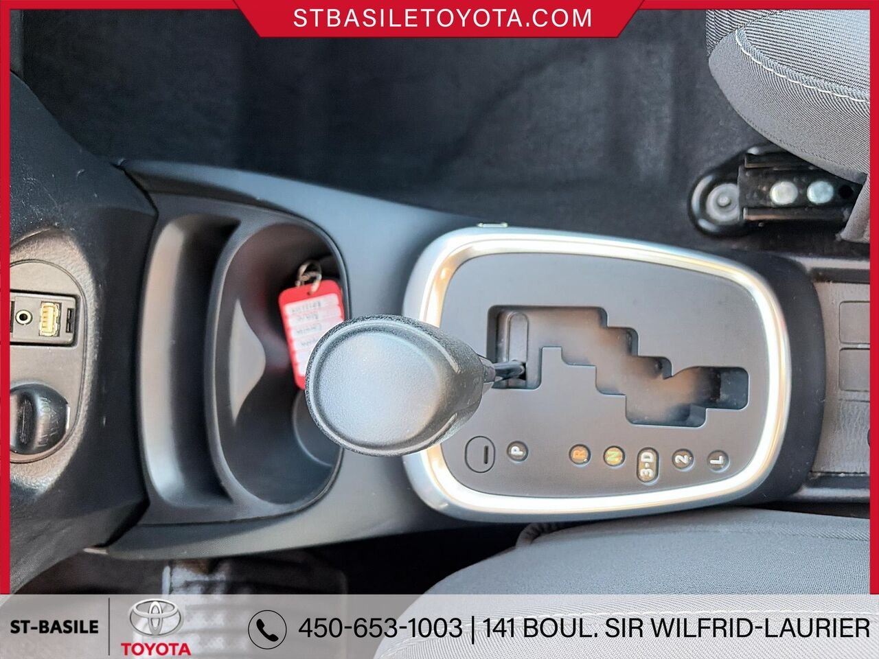 2019 TOYOTA YARIS Saint-Basile-le-Grand - photo #18