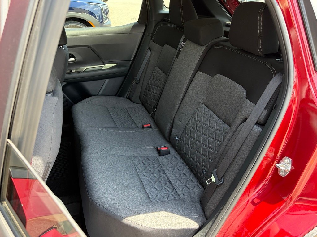 Nissan Kicks 2025 Rouge Gatineau - photo #17