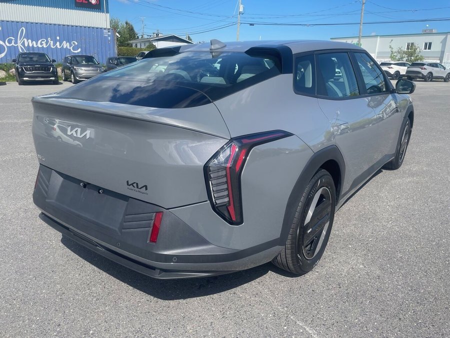 KIA EV4 2026 2026 Gris