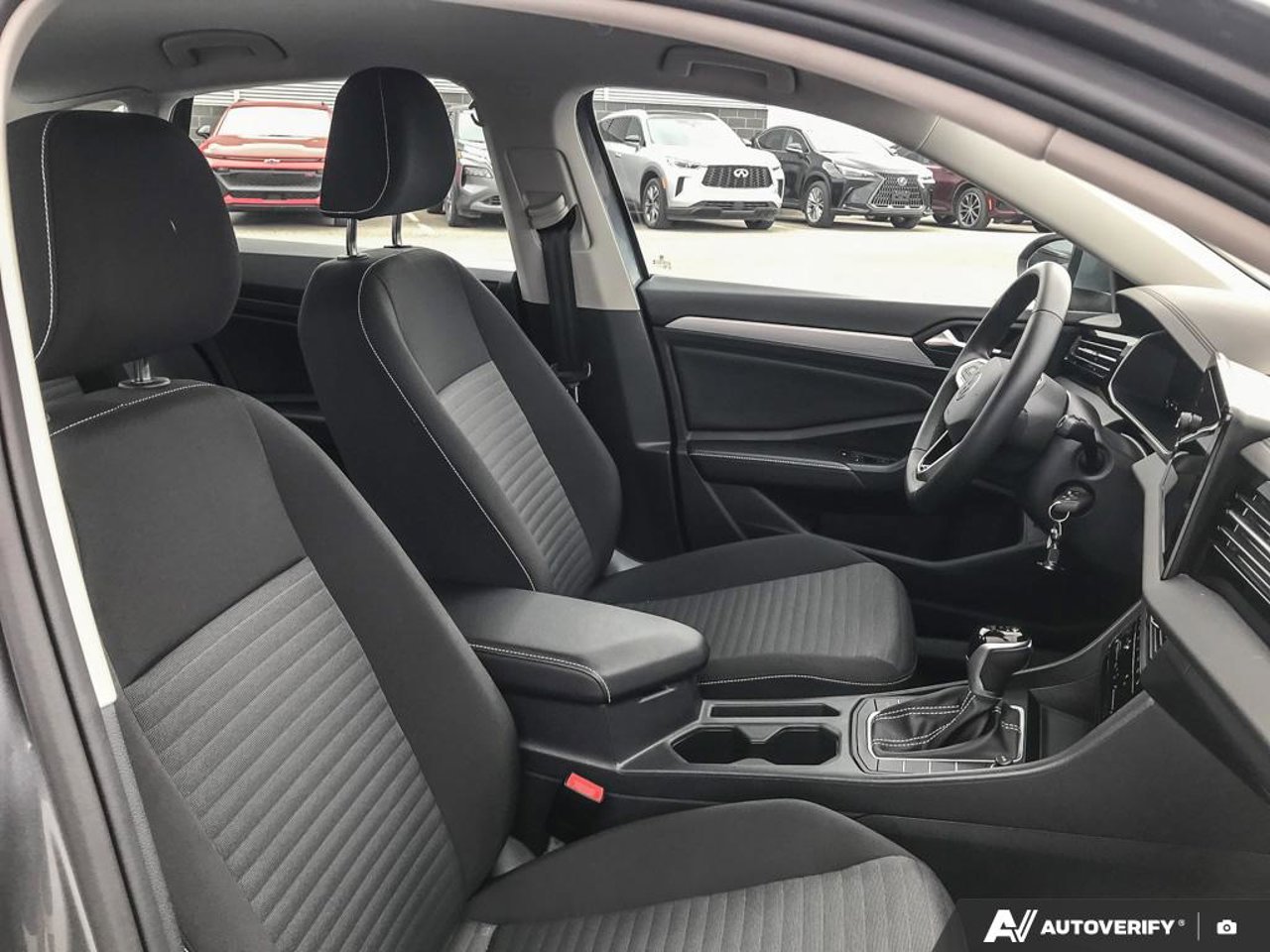 Volkswagen Jetta 3VWCX7BU9SM082020 2025 Gris Mirabel - photo #25