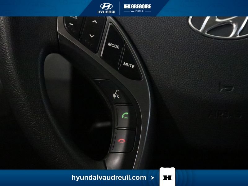 Hyundai Elantra YS42 | Berline 4 portes, boîte automatique, GL 2013 Gris Laval - photo #20