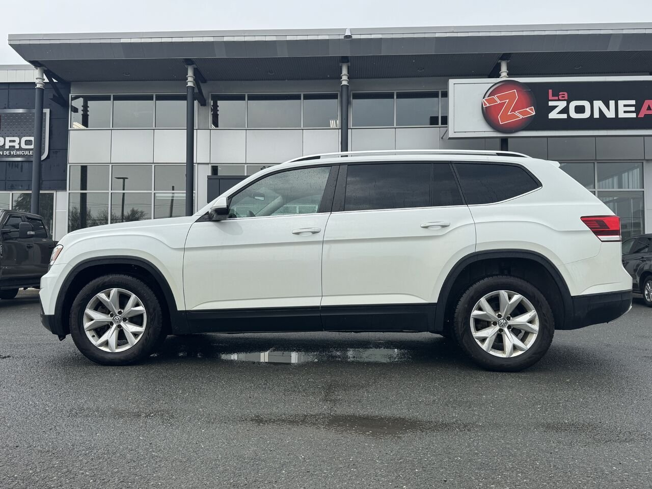 2019 Volkswagen Atlas V6 White Granby - photo #2