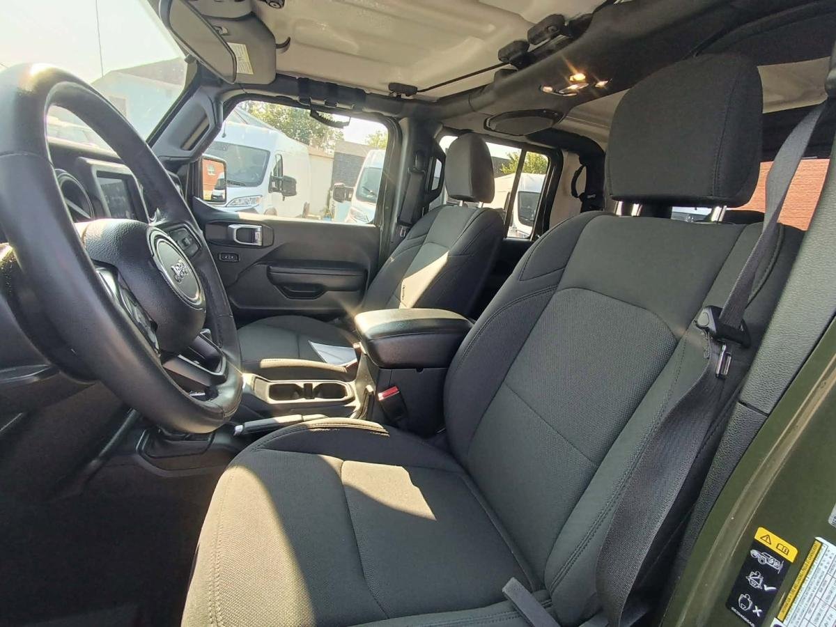 Jeep Gladiator 2023 Blanc Nantes - photo #8