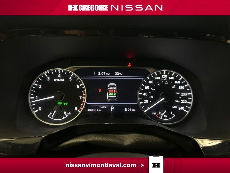 2025 Nissan Pathfinder White Blainville - photo #24