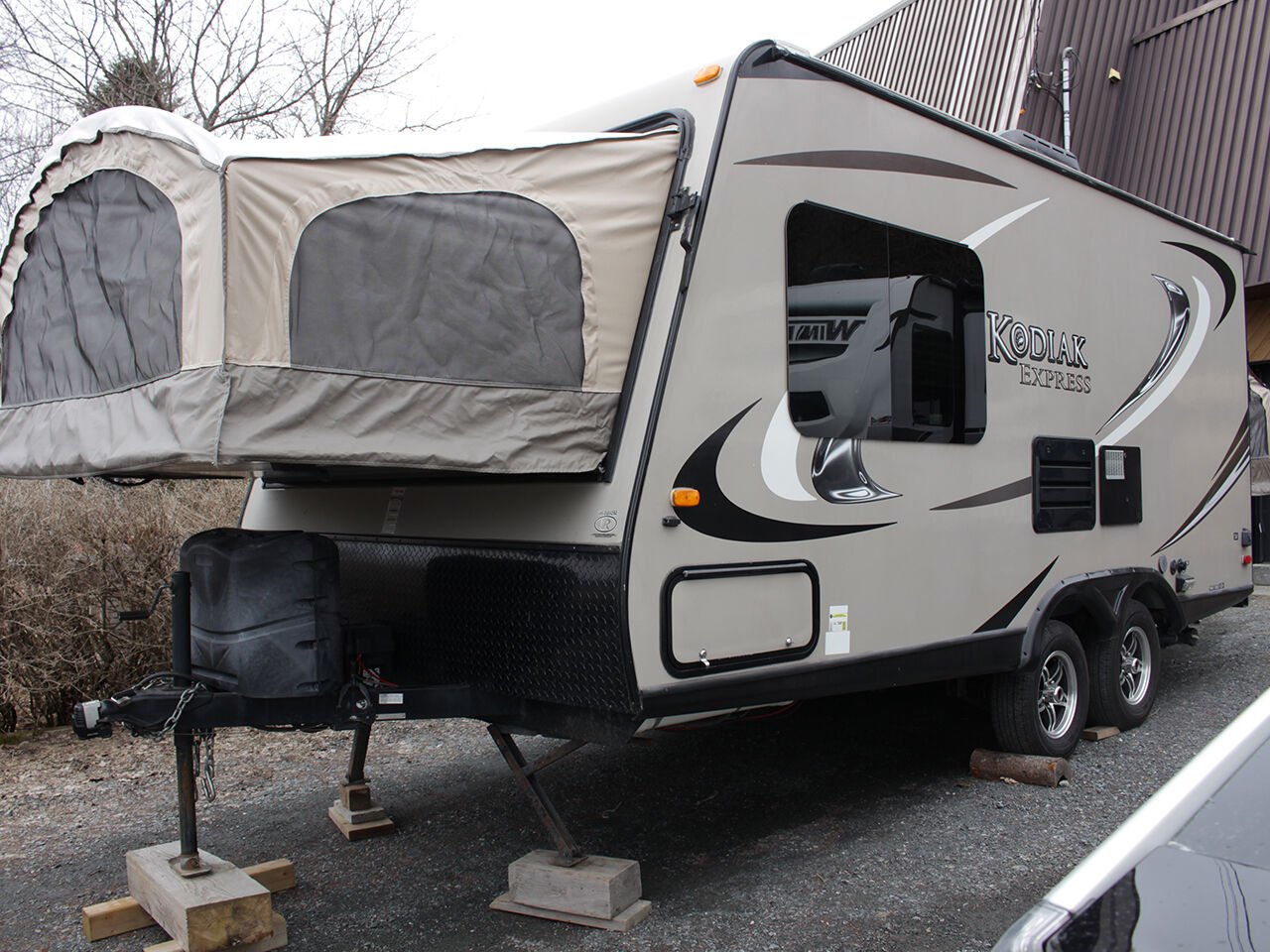 2015 Kodiak DK186 Hybride Beige Lac-Etchemin - photo #1