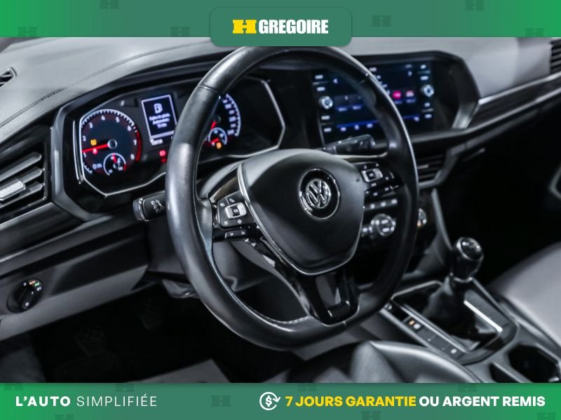 Volkswagen Jetta 2019 Rouge Laval - photo #11
