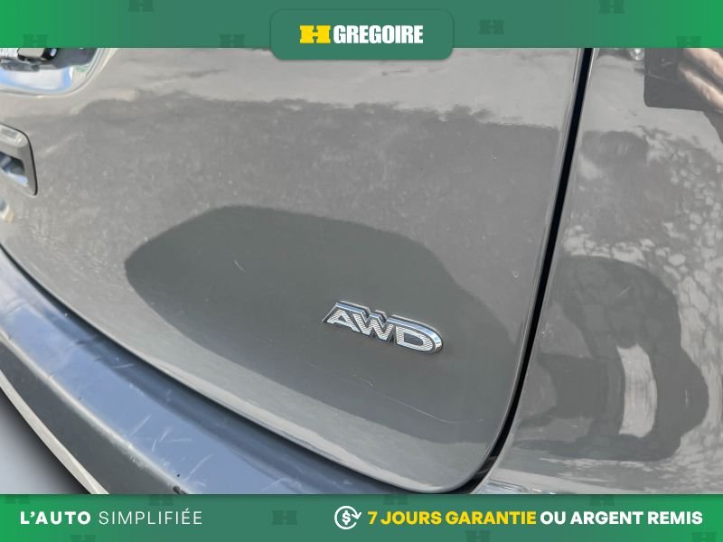 2022 Chrysler Pacifica Grey Laval - photo #33