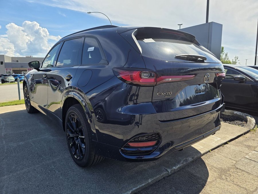 Mazda CX-70 hybride léger 2026 2026 Bleu cristal foncé mica