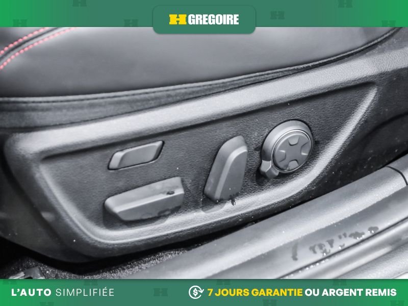 Genesis G70 821468 | 3.3T Sport AWD AUTO AC CUIR TOIT NAV MAGS CAM RECU 2021 Gris Laval - photo #16