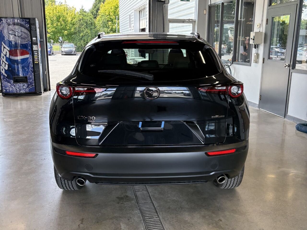 2026 MAZDA CX-30 GS KURO Snowflake White Pearl Châteauguay - photo #4