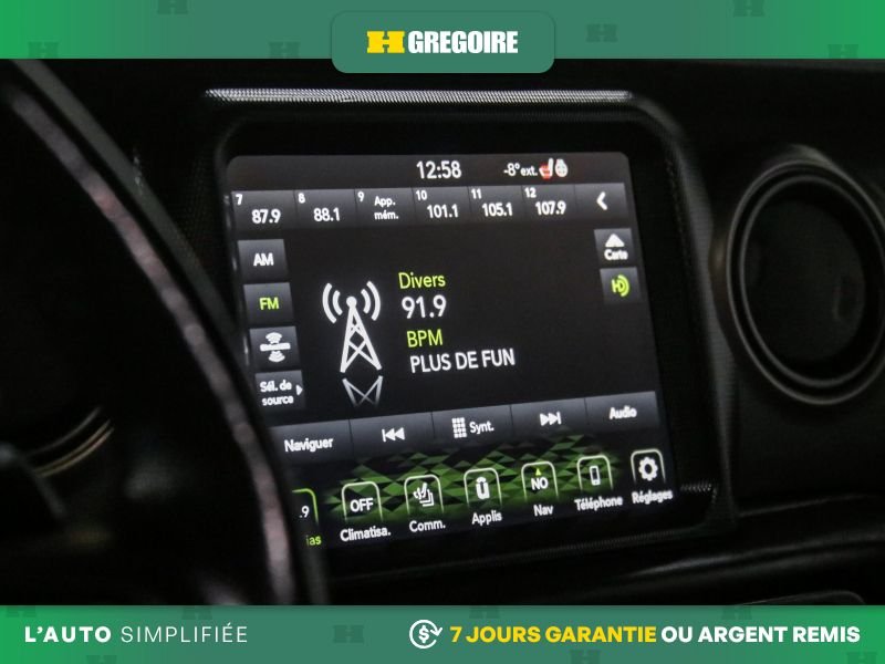 Jeep Wrangler 2022 Rouge Laval - photo #18