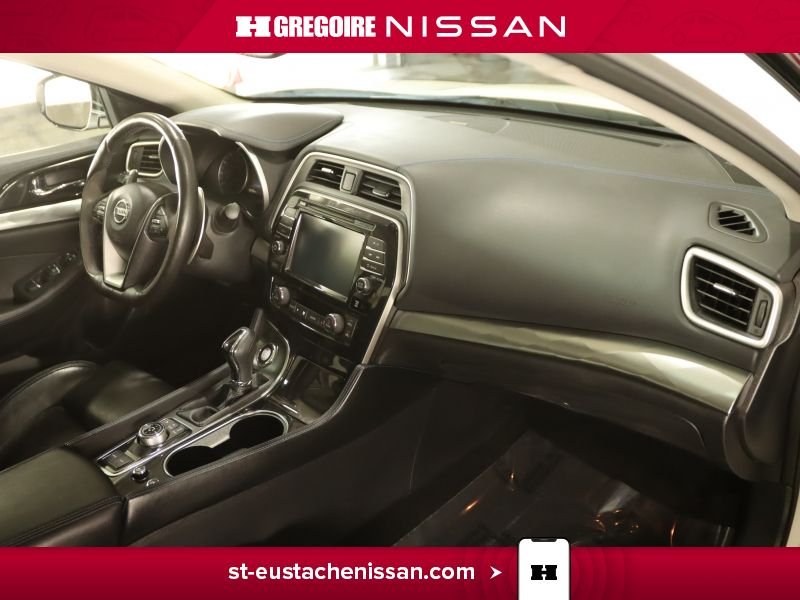 2017 Nissan Maxima White Laval - photo #39