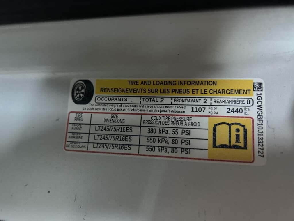 2018 CHEVROLET FOURGONNETTE UTILITAIRE LONGUE EXPRESS Traction arrière 2500 155 po White Rivière-du-Loup - photo #16
