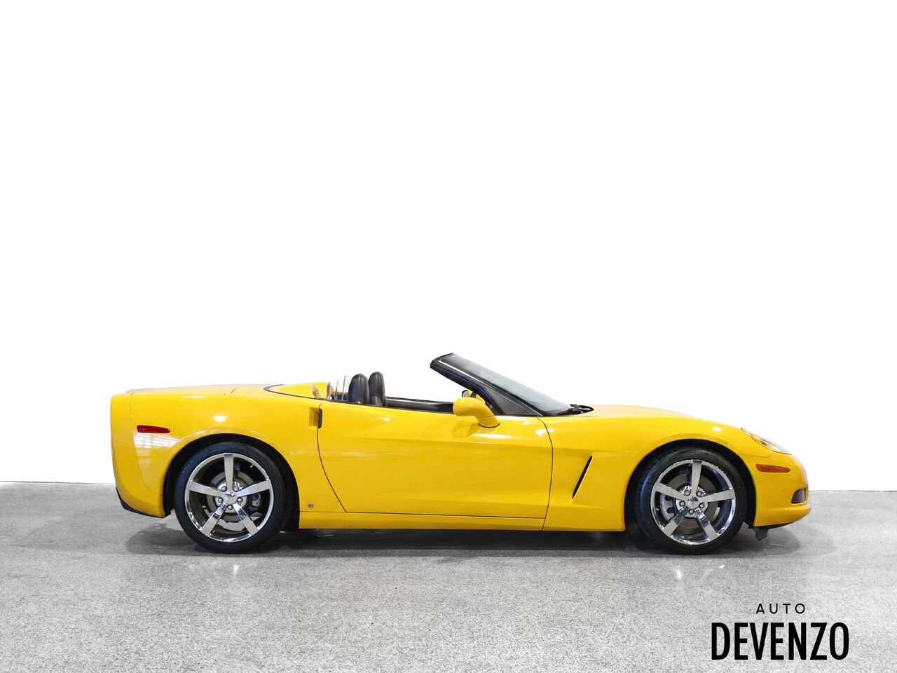 2009 Chevrolet Corvette Yellow Saint-Eustache - photo #1