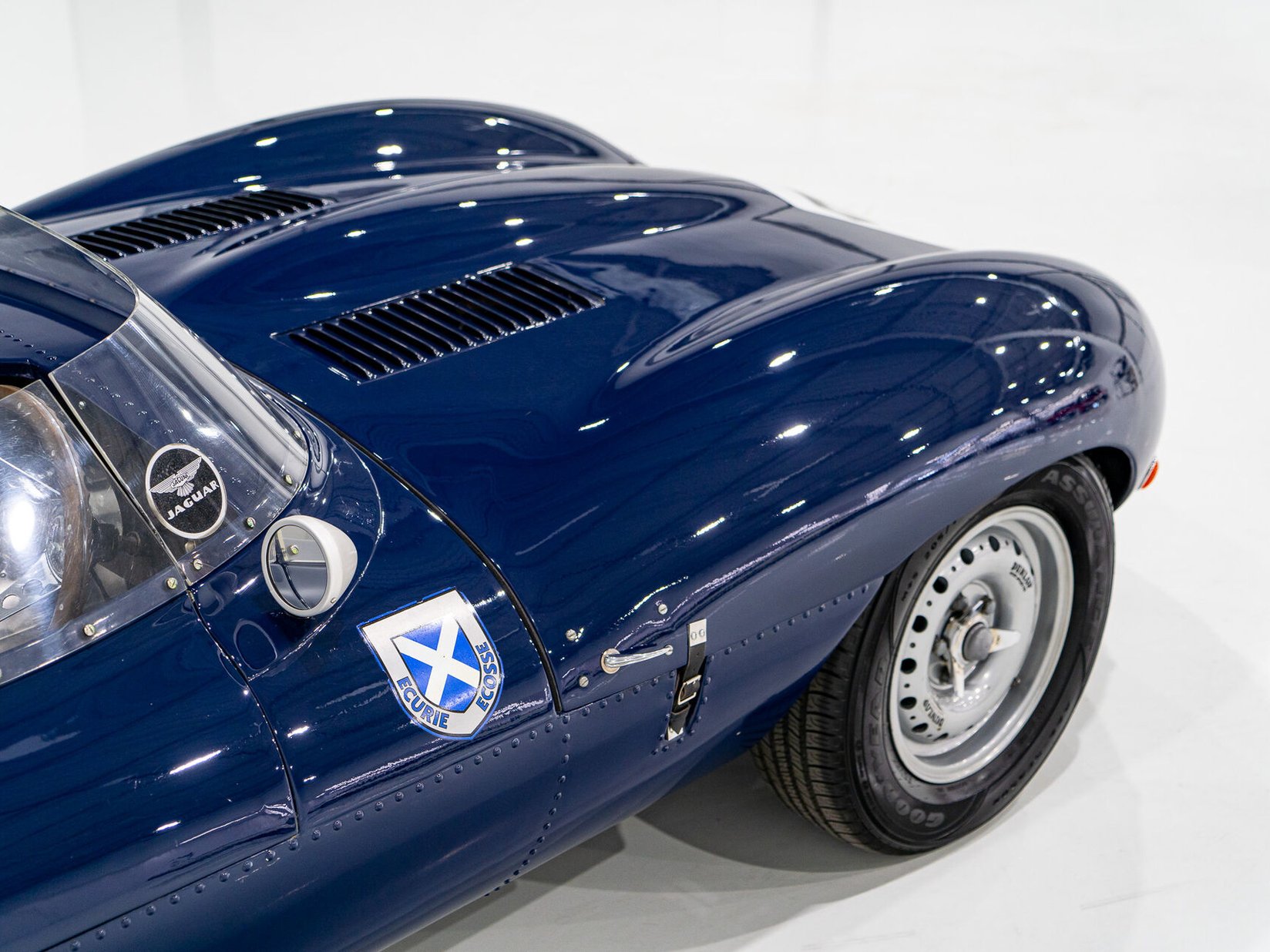 1960 Jaguar D-Type (Recreation) Construit par RAM Lm en utilisant un Moteur et transmission Jaguar **PRIX EN USD** Montreal - photo #7