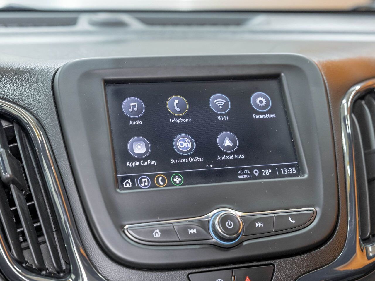 2022 Chevrolet Equinox RS AWD *TOIT* SIÈGES CHAUFF HAYON ELECT CARPLAY Cherry Red Tincoat Saint-Jérôme - photo #16