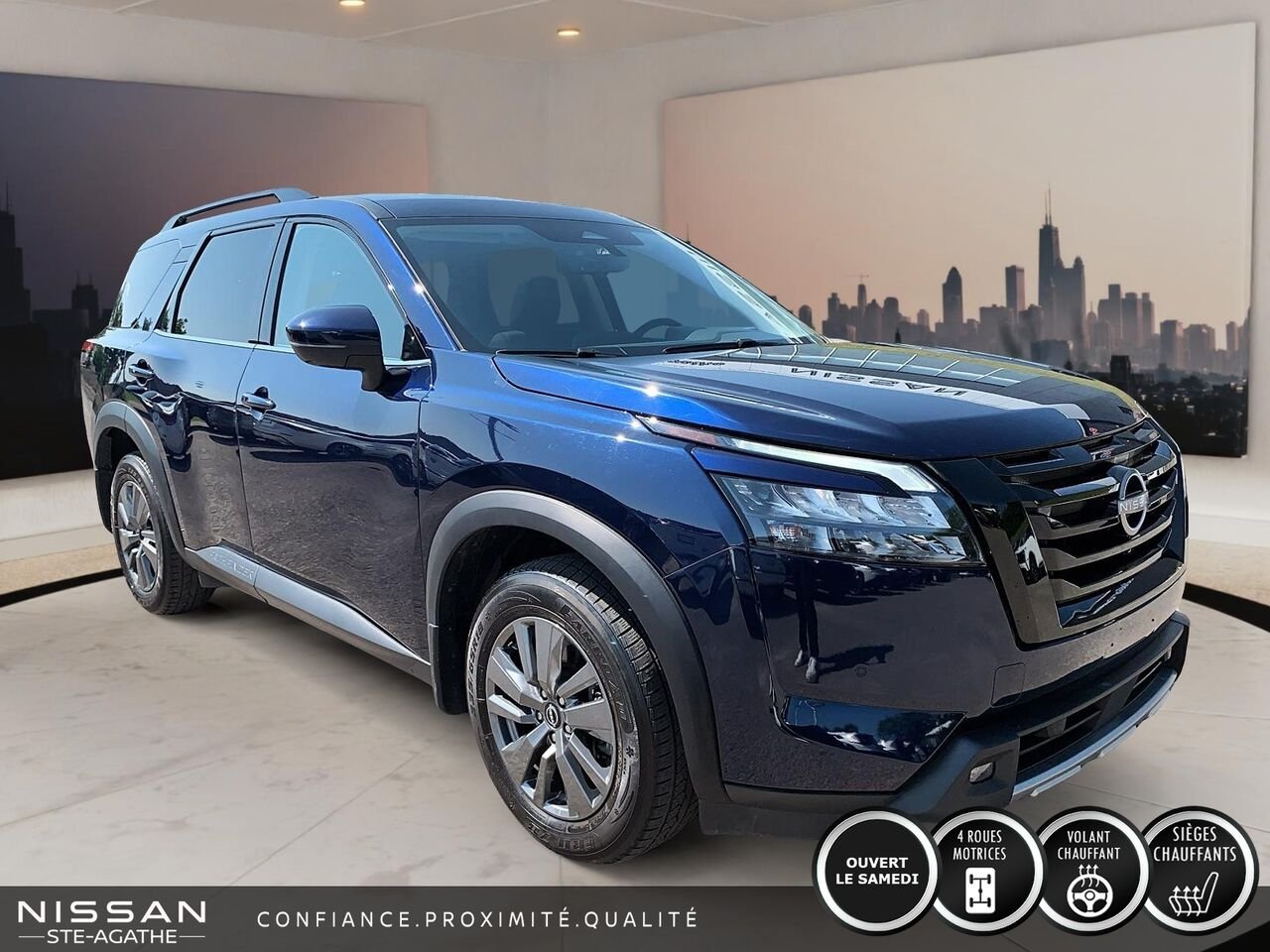 2024 Nissan Pathfinder Blue Saint-Jérôme - photo #2