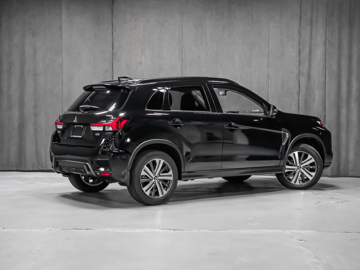 Mitsubishi RVR SEL 2026 Noir Labrador Montréal - photo #3