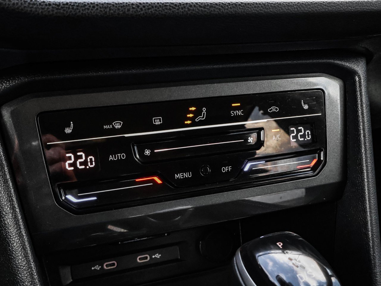 2024 Volkswagen Tiguan Comfortline 4MOTION Grey Sherwood Park - photo #29