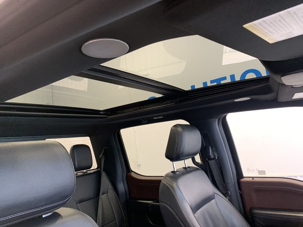 Ford F-150 SUPERCREW LARIAT 2023 Noir Saint-Eustache - photo #27