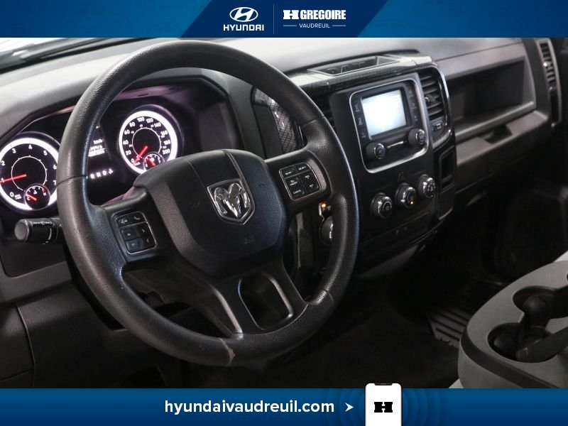 Dodge Ram YA857 | Express 4x4 Quad Cab 6'4" Box *Ltd Avail* 2018 Blanc Laval - photo #15