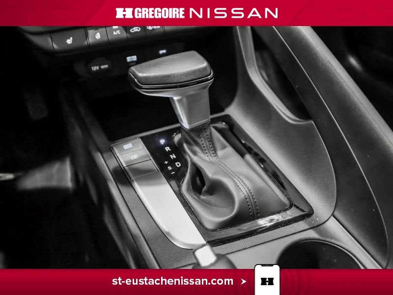 2024 Hyundai Elantra Black Laval - photo #21
