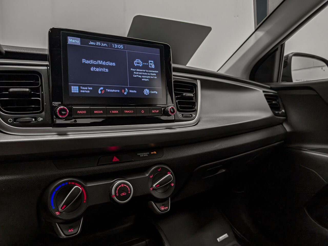 Kia RIO LX Premium Toit Ouvrant Volant et Sièges Chauffant 2023 Autre Sherbrooke - photo #15