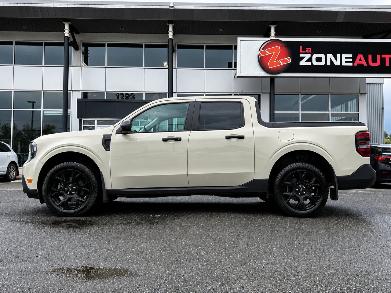 2025 Ford Maverick Hybrid Beige Granby - photo #2