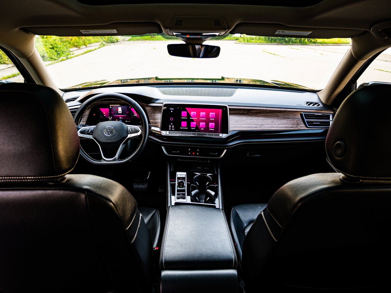 2024 Volkswagen Atlas Highline 2.0 TSI 4MOTION Black Sherwood Park - photo #29