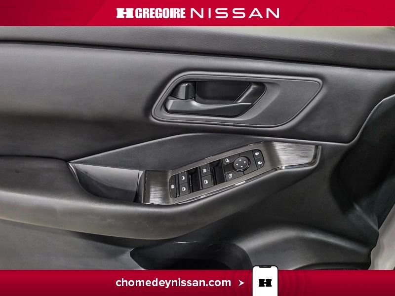 Nissan Rogue CL6902 | S AWD Mag Carplay Bancs Chauffants à partir2.99% 2024 Blanc Laval - photo #11