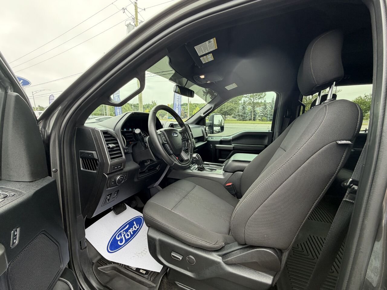 2018 Ford F-150 Grey Montmagny - photo #6