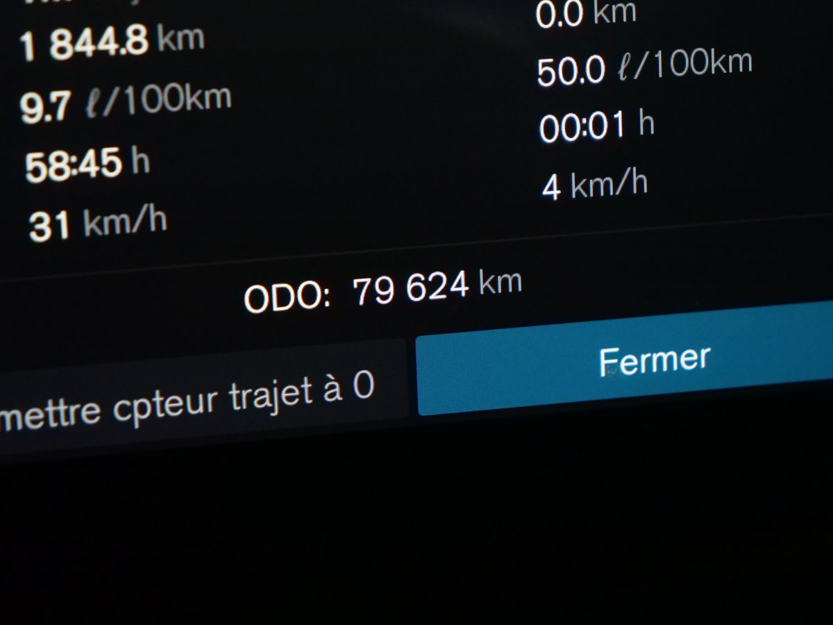 Volvo XC40 B5 CORE CONVENIENCE CLIMATE 2023 Blanc Montréal - photo #9
