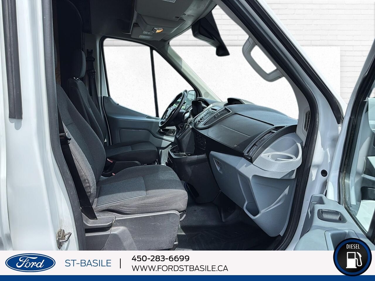 Ford Transit fourgon utilitaire 2019 Blanc Saint-Basile-le-Grand - photo #9