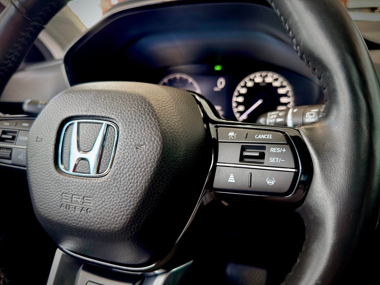 2024 Honda CR-V Black Notre-Dame-des-Prairies - photo #25