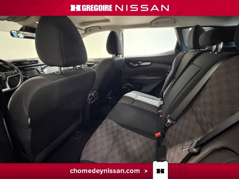 2022 Nissan Qashqai Grey Laval - photo #34
