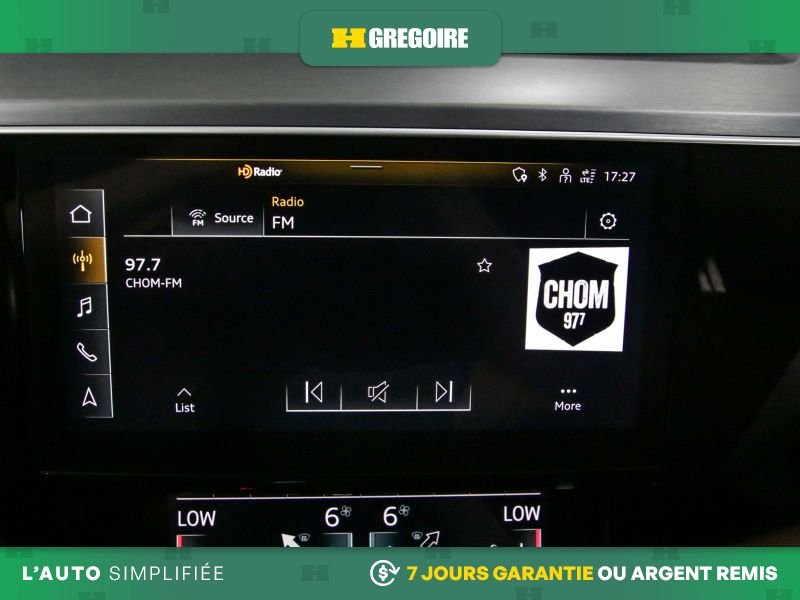 2022 Audi e-tron Black Saint-Eustache - photo #7