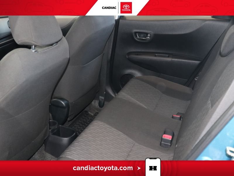 2014 Toyota Yaris Green Saint-Eustache - photo #20