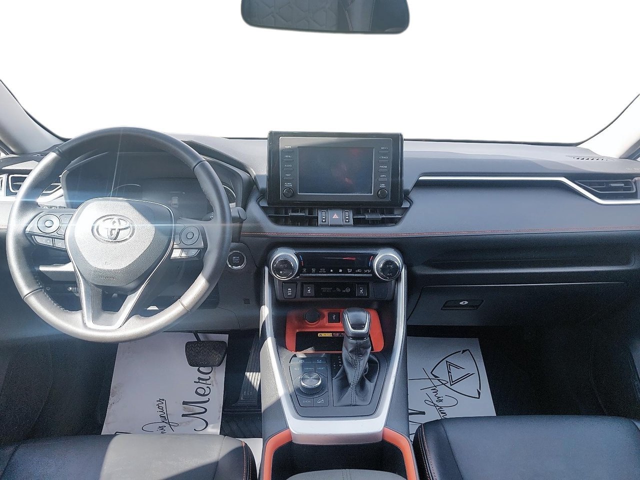 2022 Toyota RAV4 VIN 2T3J1RFV8NW279709 White Chicoutimi - photo #9