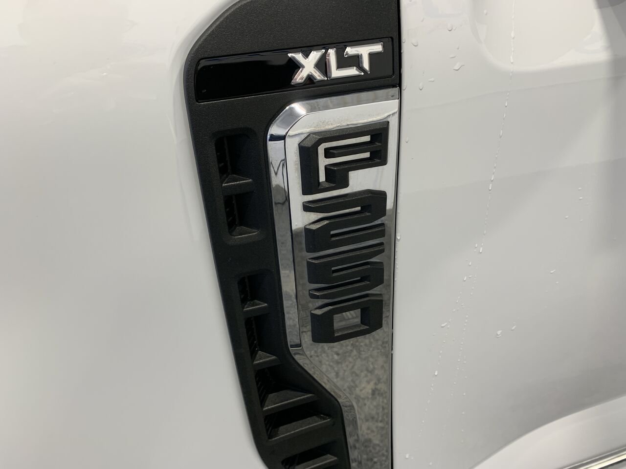 2024 Ford Super Duty F-250 SRW XLT White Châteauguay - photo #5