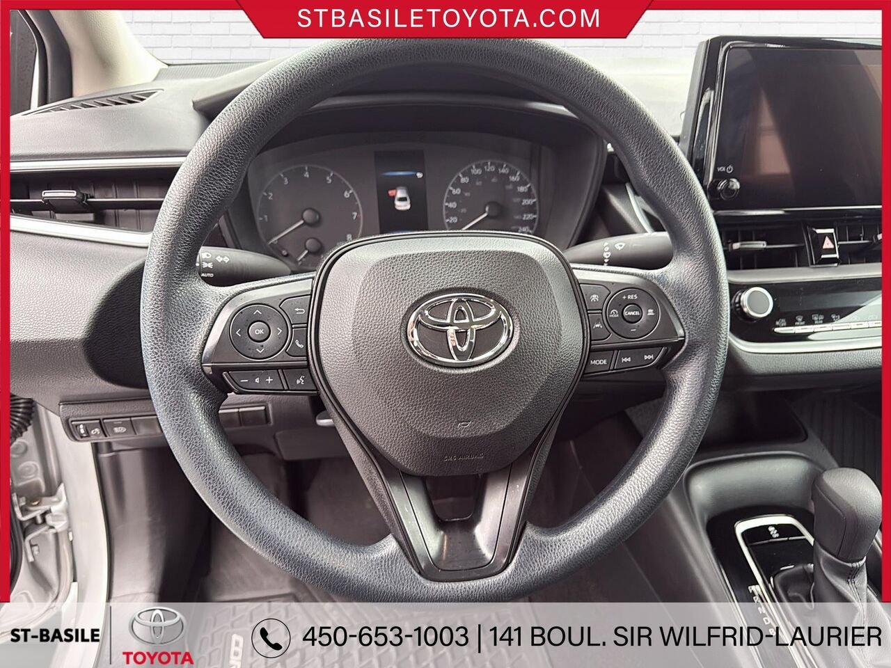 2023 Toyota COROLLA Classic Silver Metallic Saint-Basile-le-Grand - photo #14