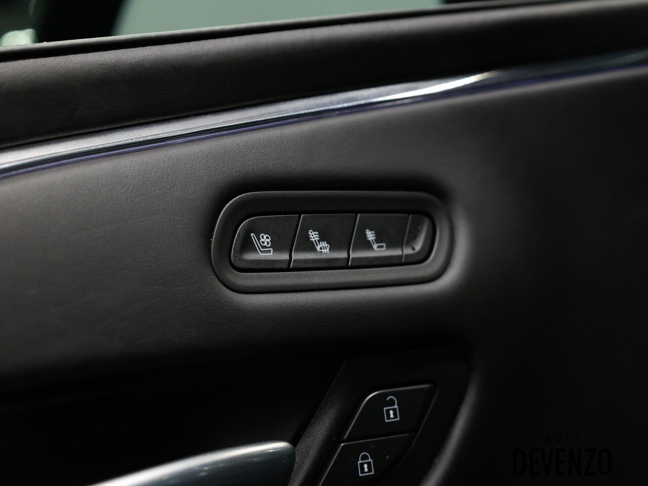 Cadillac Escalade ESV 2023 Noir Saint-Eustache - photo #10