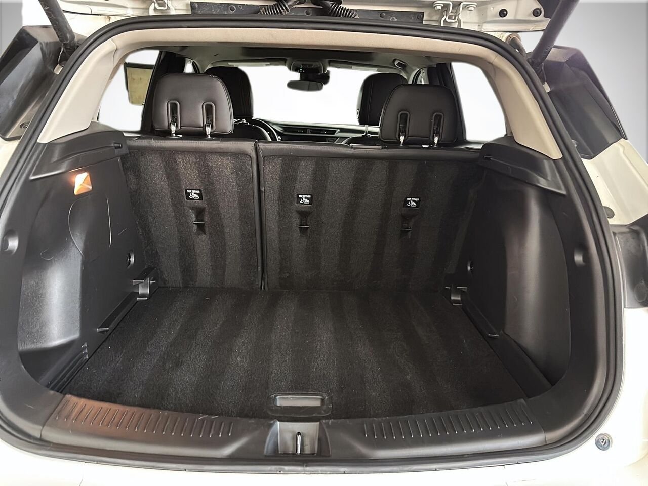 2022 BUICK ENCORE GX SELECT SELECT AWD White Saint-Hyacinthe - photo #5