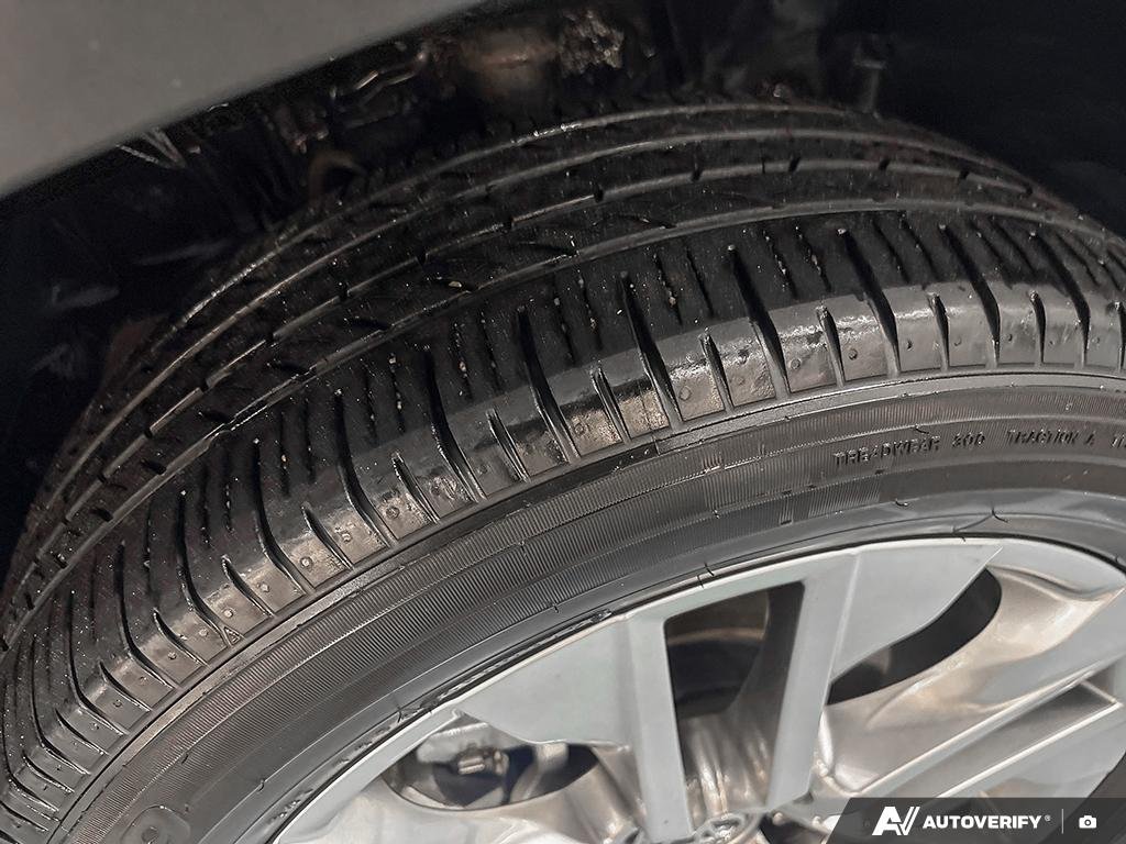 2019 Toyota RAV4 2602012A | Limited gray Edmonton - photo #6