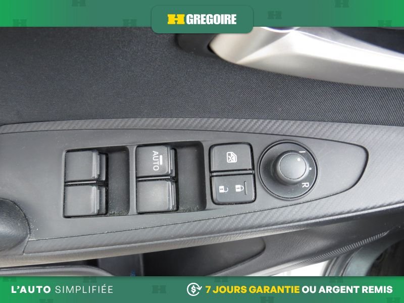 Toyota Yaris 2020 Gris Blainville - photo #13