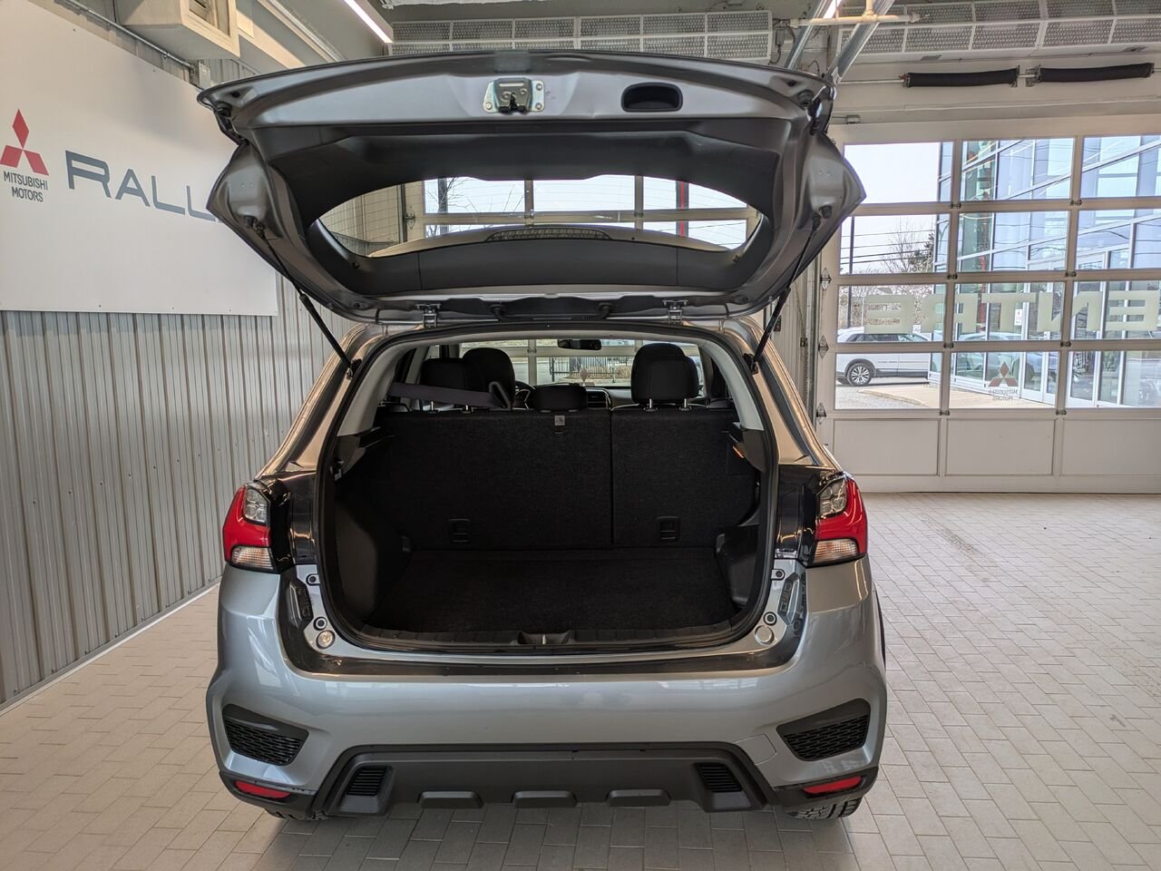 Mitsubishi RVR 2024 Gris Gatineau - photo #3
