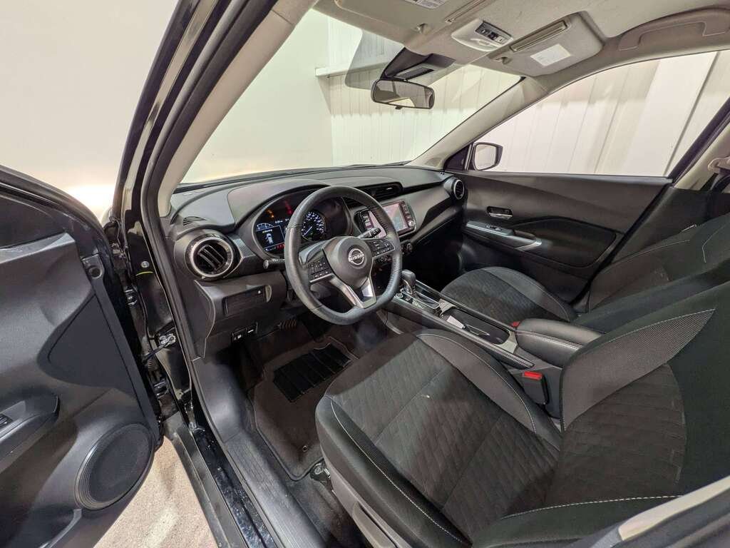 Nissan Kicks SV FWD 2024 Noir Val-David - photo #9